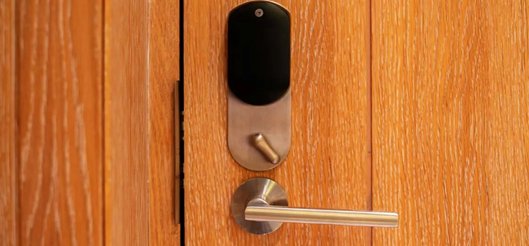 Automatic Locking Door Knob West Covina